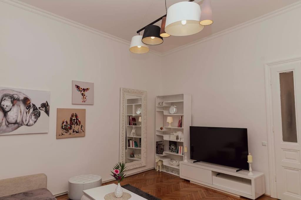 Modern Stylish Comfortable 2 Bedroom Apartment เวียนนา ภายนอก รูปภาพ